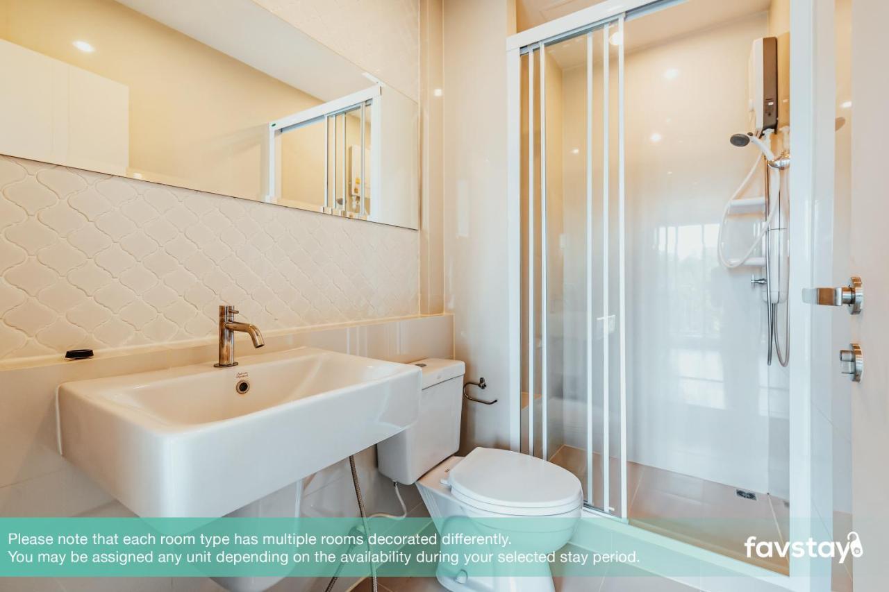 Favstay - The Base Downtown Phuket Ngoại thất bức ảnh